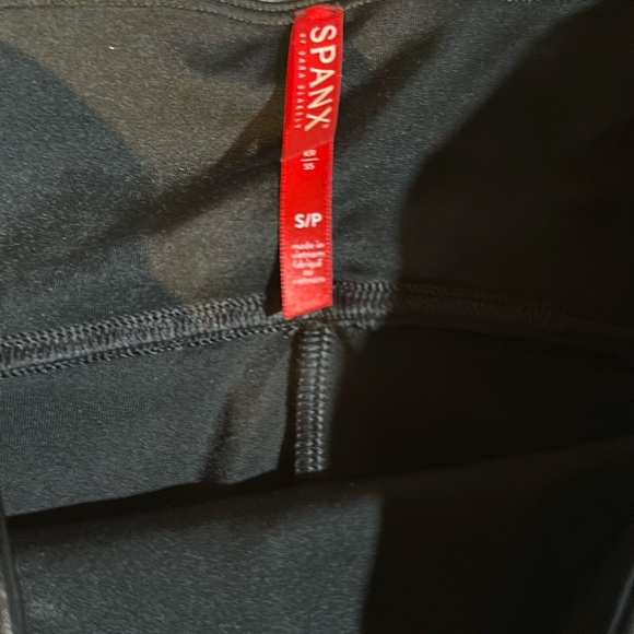 Spanx Faux Leather Leggings Track Stripe Size Medium Black High Rise 201… - Picture 4 of 4